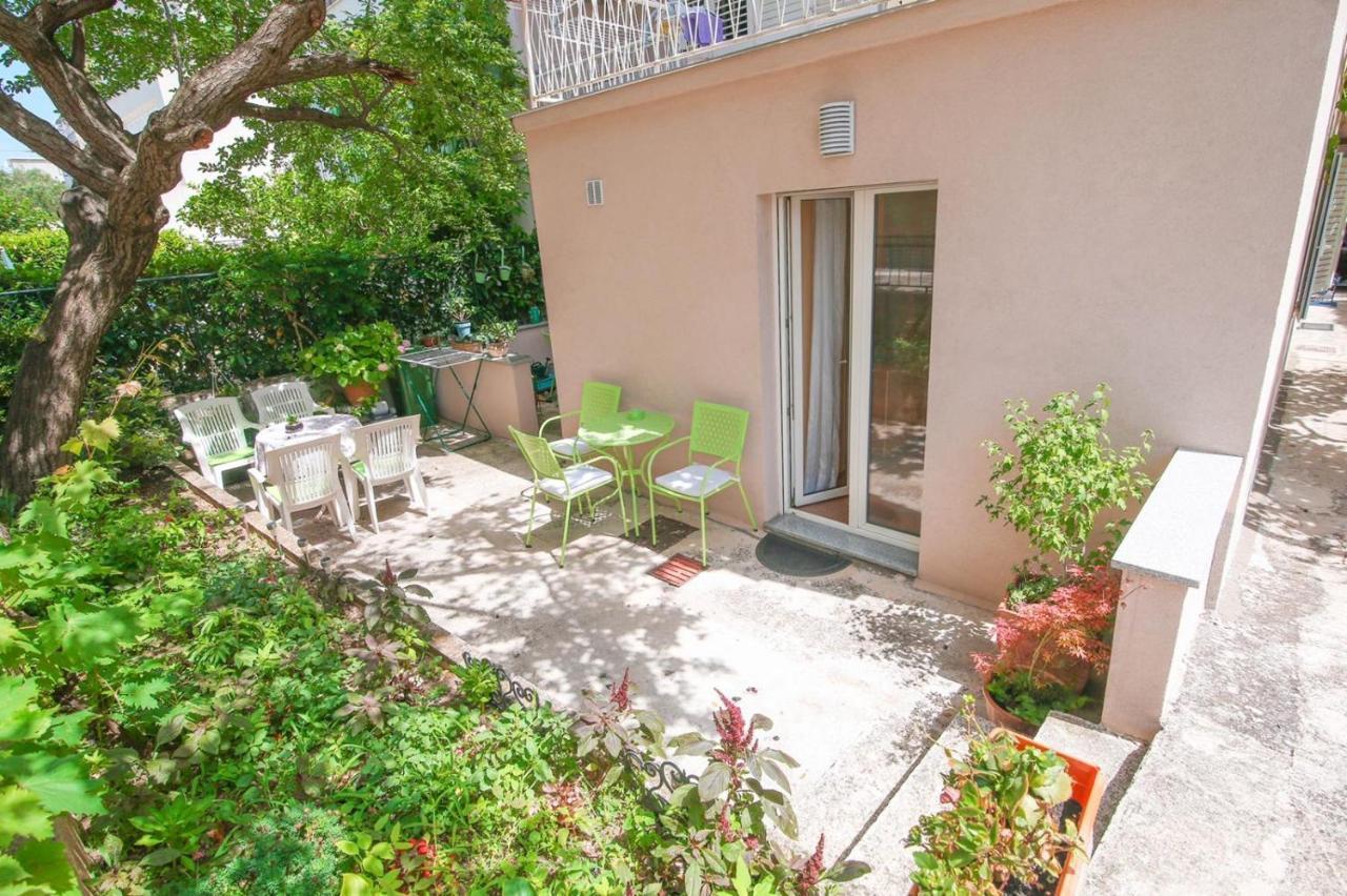 Studio Laura-Spacious Studio On The Main Beach Makarska Ngoại thất bức ảnh