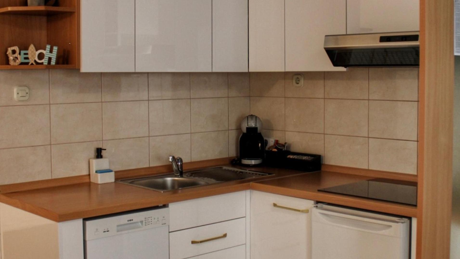 Studio Laura-Spacious Studio On The Main Beach Makarska Ngoại thất bức ảnh