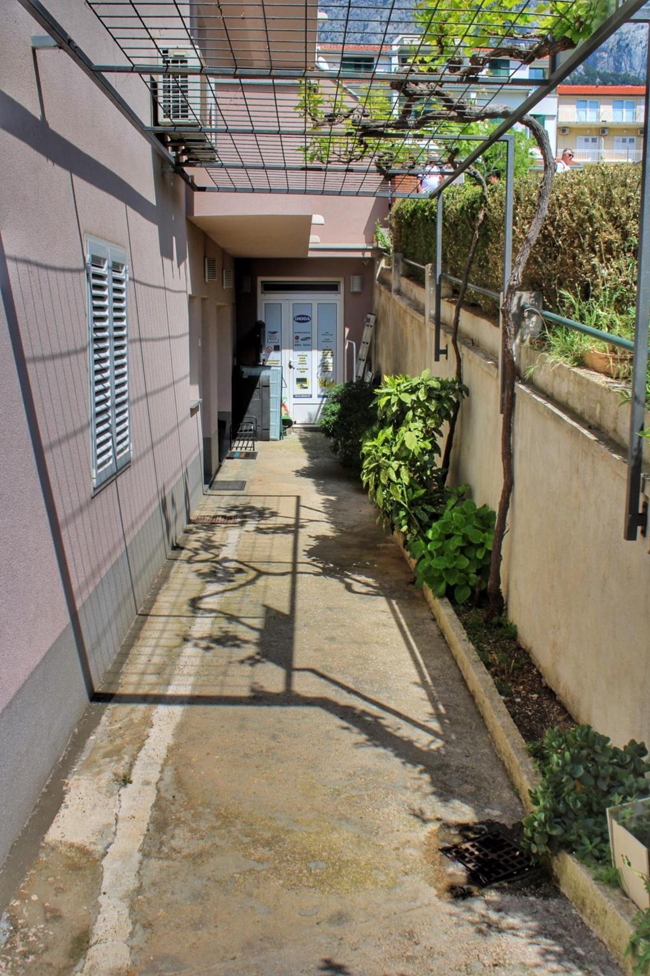 Studio Laura-Spacious Studio On The Main Beach Makarska Ngoại thất bức ảnh