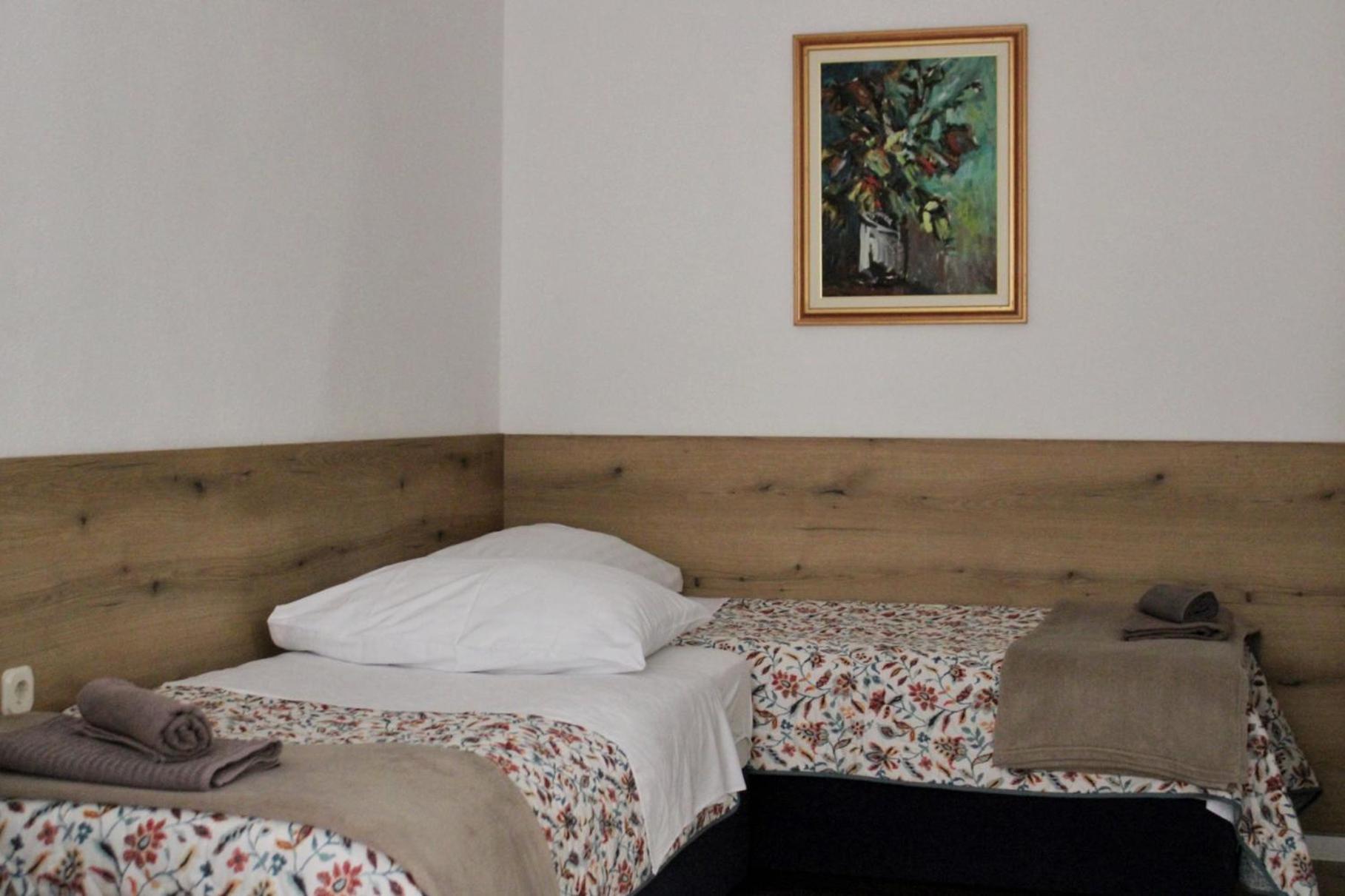 Studio Laura-Spacious Studio On The Main Beach Makarska Ngoại thất bức ảnh